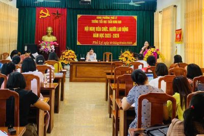 Trường Tiểu học Trần Hưng Đạo tổ chức Hội nghị Cán bộ viên chức và Người lao động năm 2025